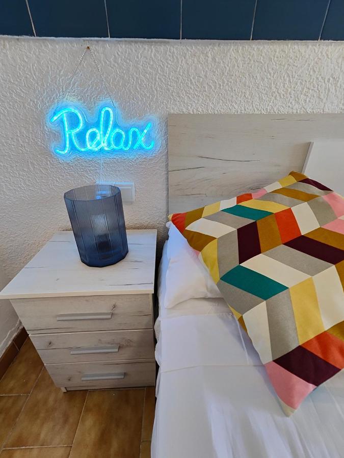 Renovado, Luminoso Y Confortable Loft Con Piscina ラ・ピネーダ エクステリア 写真