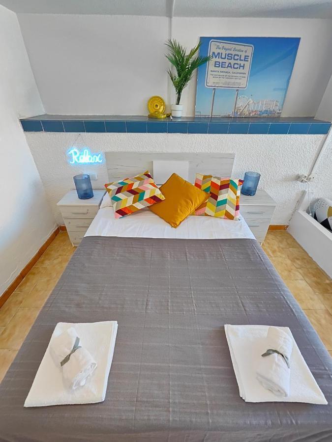 Renovado, Luminoso Y Confortable Loft Con Piscina ラ・ピネーダ エクステリア 写真